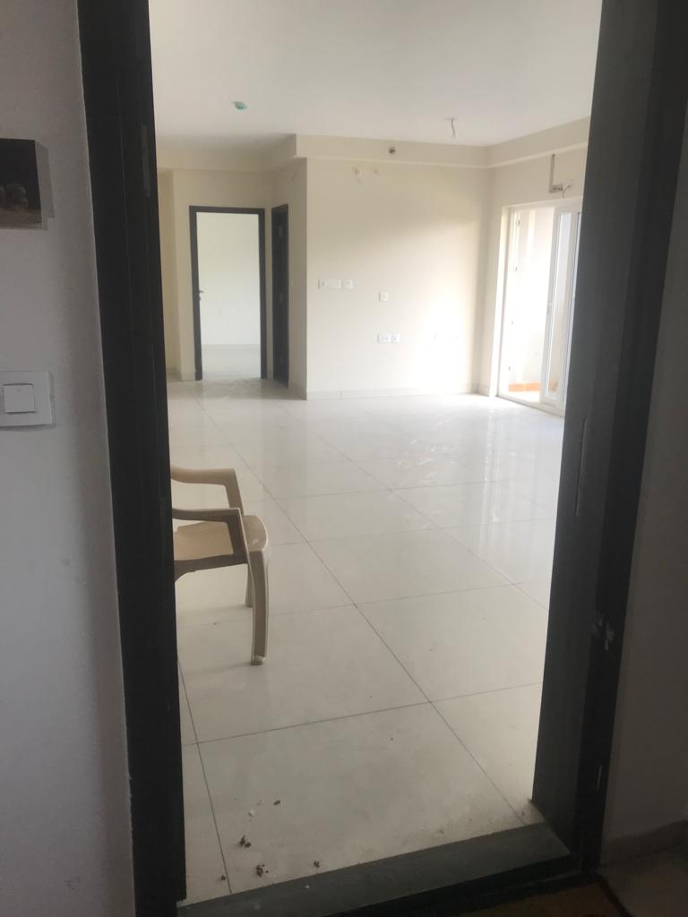 4 BHK FLAT FOR SALE AT KH